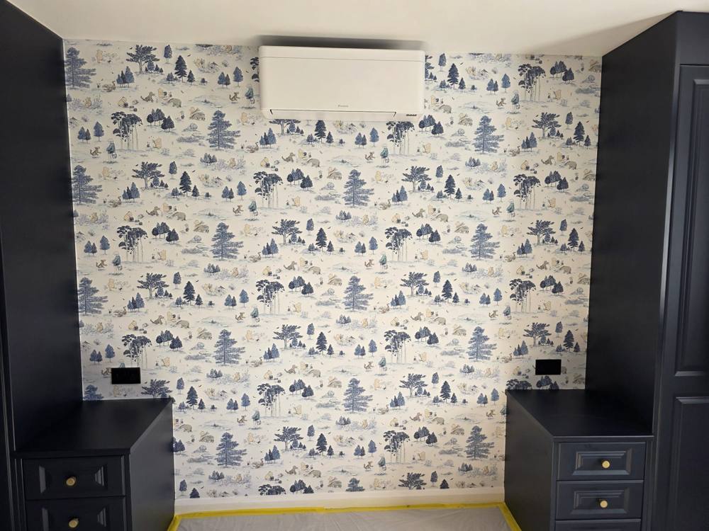 Wallpaper hung by Magic Finish