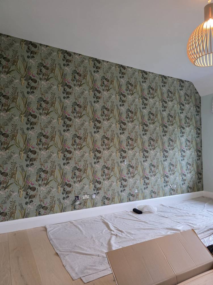 Wallpaper hung by Magic Finish