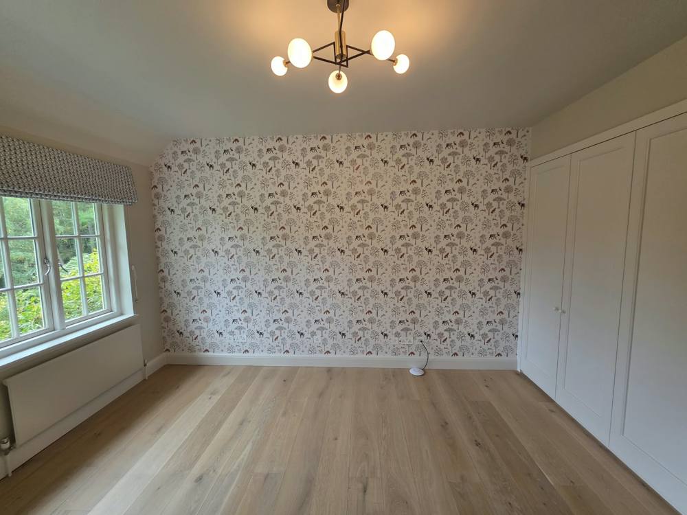 Wallpaper hung by Magic Finish